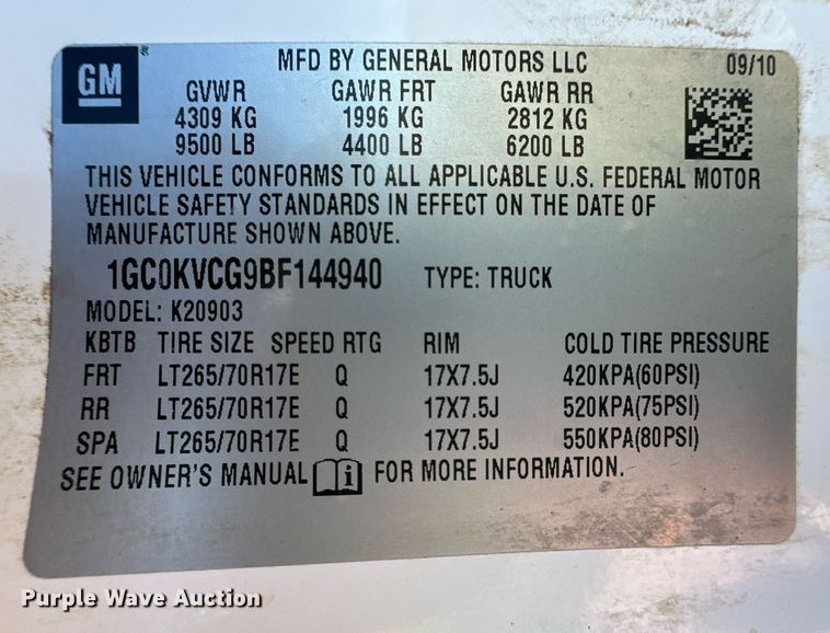 image for item EQ4765 2011 Chevrolet Silverado 2500HD pickup truck