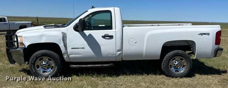 image for item EQ4766 2011 Chevrolet Silverado 2500HD pickup truck