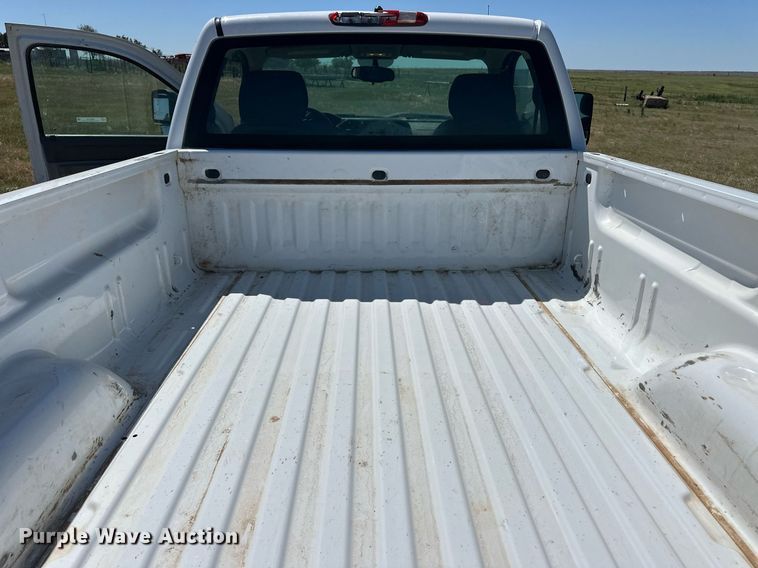 image for item EQ4766 2011 Chevrolet Silverado 2500HD pickup truck