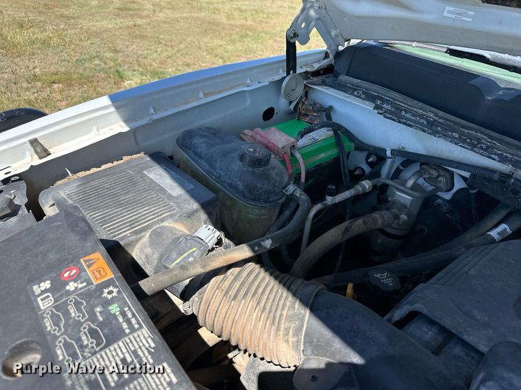 image for item EQ4766 2011 Chevrolet Silverado 2500HD pickup truck