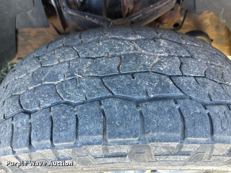 image for item EQ4766 2011 Chevrolet Silverado 2500HD pickup truck