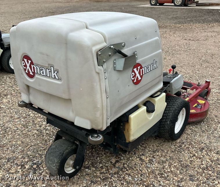 image for item EQ4792 Exmark Navigator ZTR lawn mower