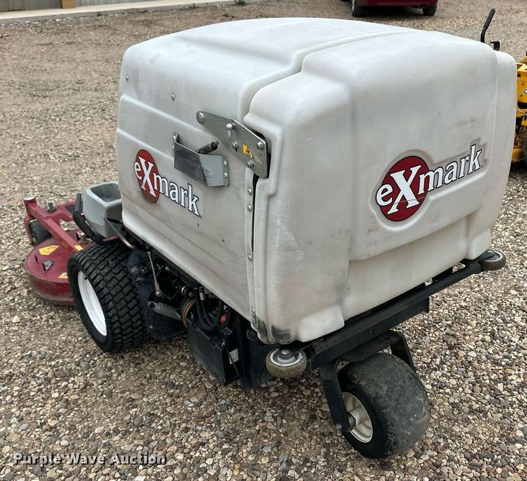 image for item EQ4792 Exmark Navigator ZTR lawn mower