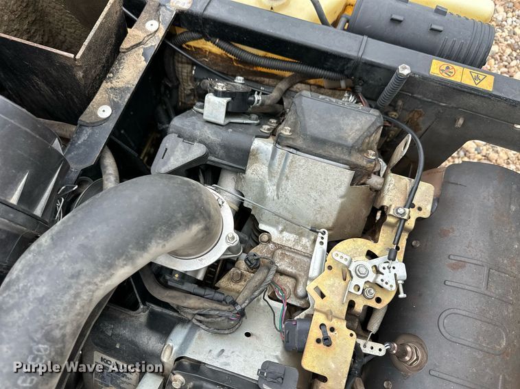 image for item EQ4792 Exmark Navigator ZTR lawn mower