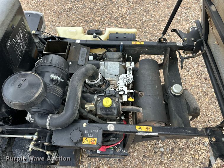 image for item EQ4793 Exmark Navigator ZTR lawn mower