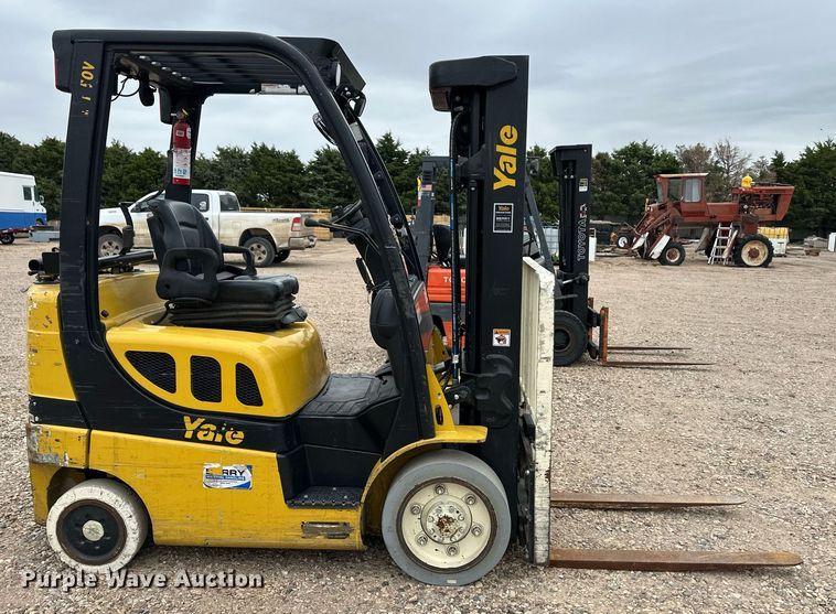 image for item EQ4794 Yale GLC050VXNDSE083 forklift