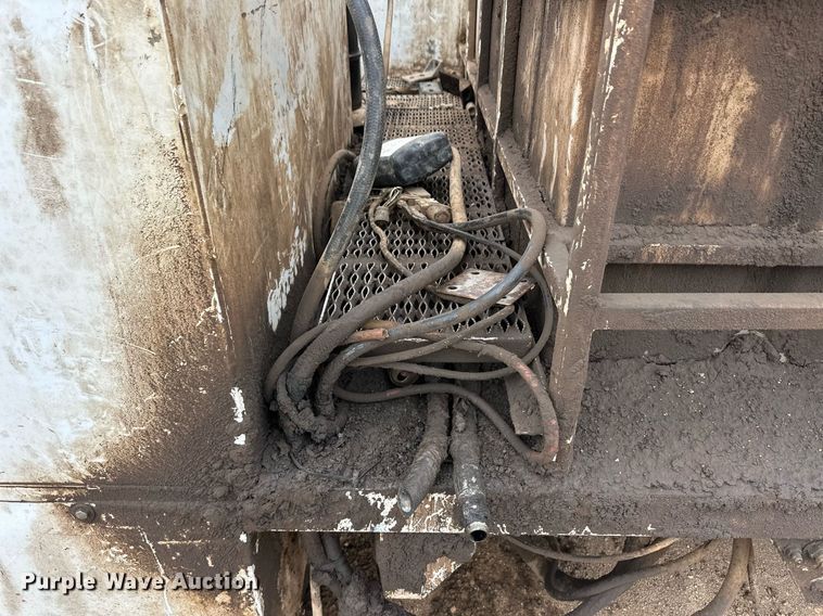 image for item EQ4800 IMT utility/service bed