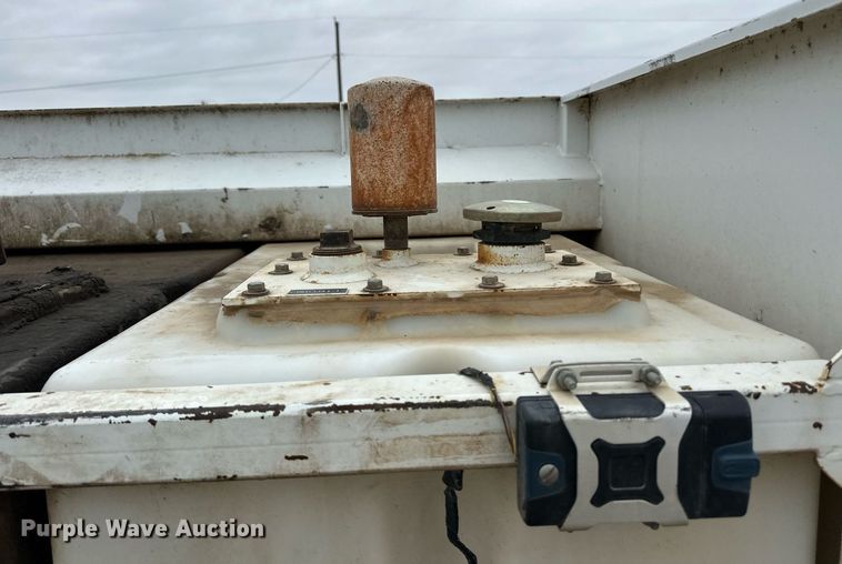 image for item EQ4800 IMT utility/service bed