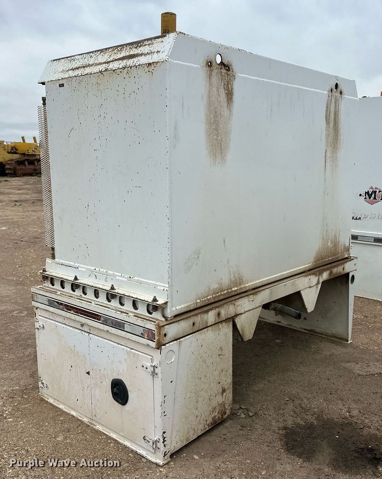 image for item EQ4800 IMT utility/service bed