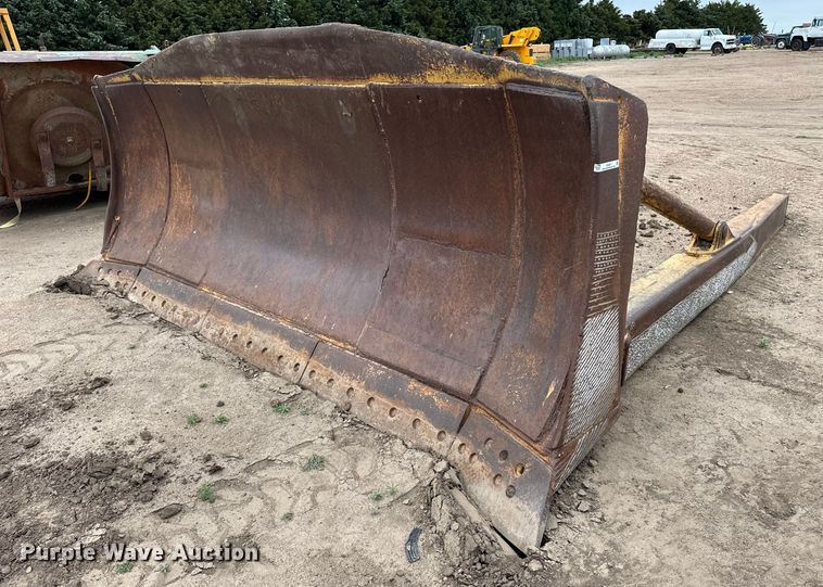 image for item EQ4811 163