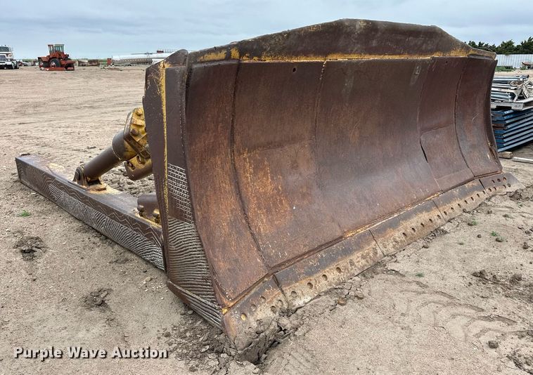 image for item EQ4811 163