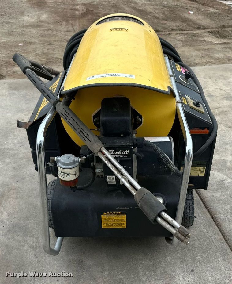 image for item EQ4816 Landa OHW4-3000B pressure washer