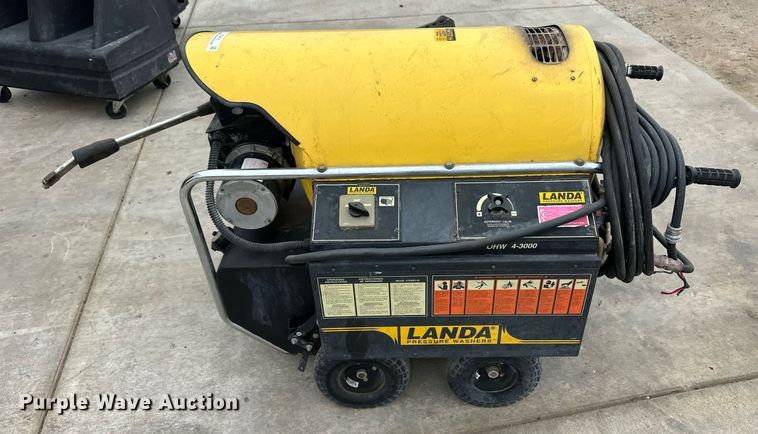 image for item EQ4816 Landa OHW4-3000B pressure washer