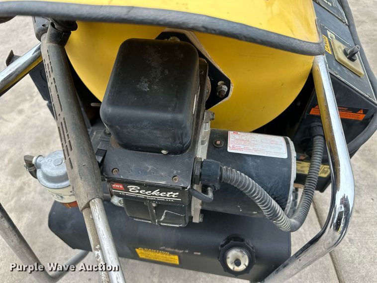 image for item EQ4816 Landa OHW4-3000B pressure washer