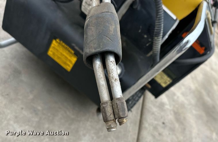 image for item EQ4816 Landa OHW4-3000B pressure washer