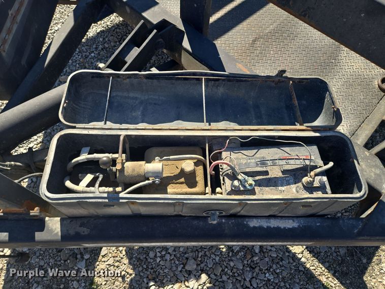 image for item EQ6810 2010 Bil-Jax equipment trailer