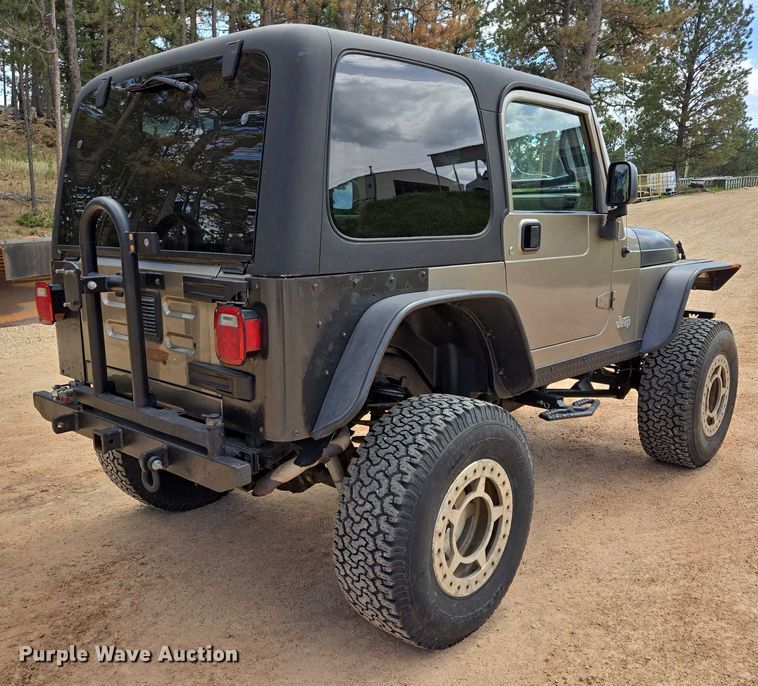 image for item ER5229 2005 Jeep Wrangler Rubicon SUV