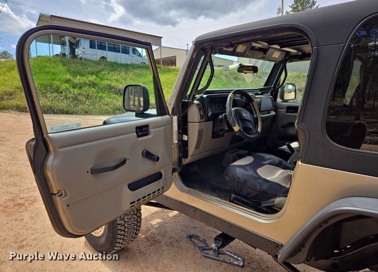 image for item ER5229 2005 Jeep Wrangler Rubicon SUV