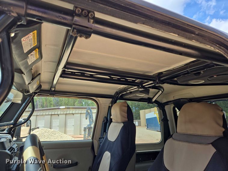 image for item ER5229 2005 Jeep Wrangler Rubicon SUV