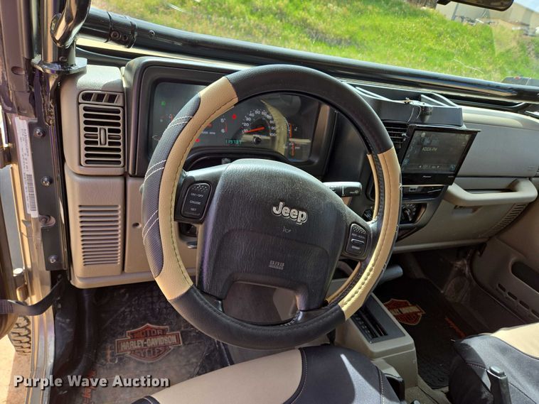 image for item ER5229 2005 Jeep Wrangler Rubicon SUV