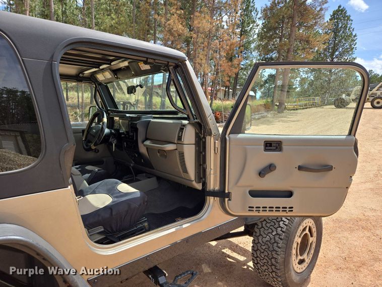 image for item ER5229 2005 Jeep Wrangler Rubicon SUV