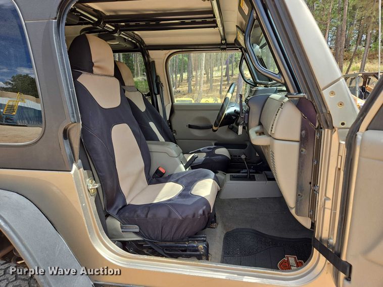 image for item ER5229 2005 Jeep Wrangler Rubicon SUV