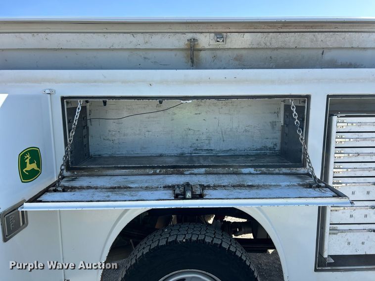 image for item EX9257 2017 Ford F250 Super Duty XL utility bed pickup truck