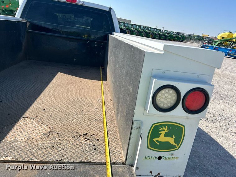 image for item EX9257 2017 Ford F250 Super Duty XL utility bed pickup truck