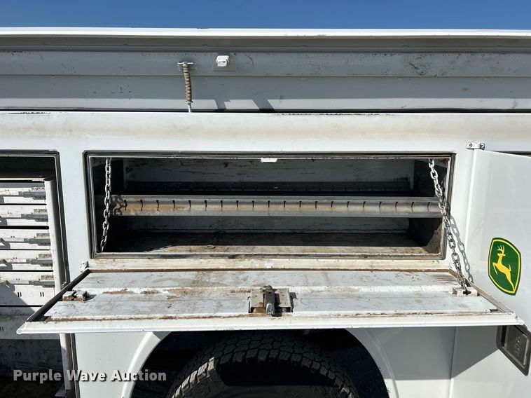 image for item EX9257 2017 Ford F250 Super Duty XL utility bed pickup truck