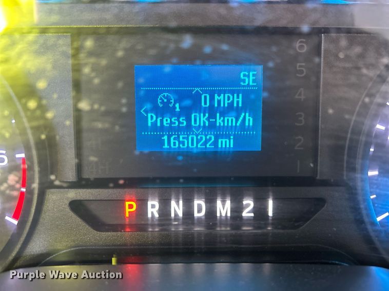 image for item EX9257 2017 Ford F250 Super Duty XL utility bed pickup truck