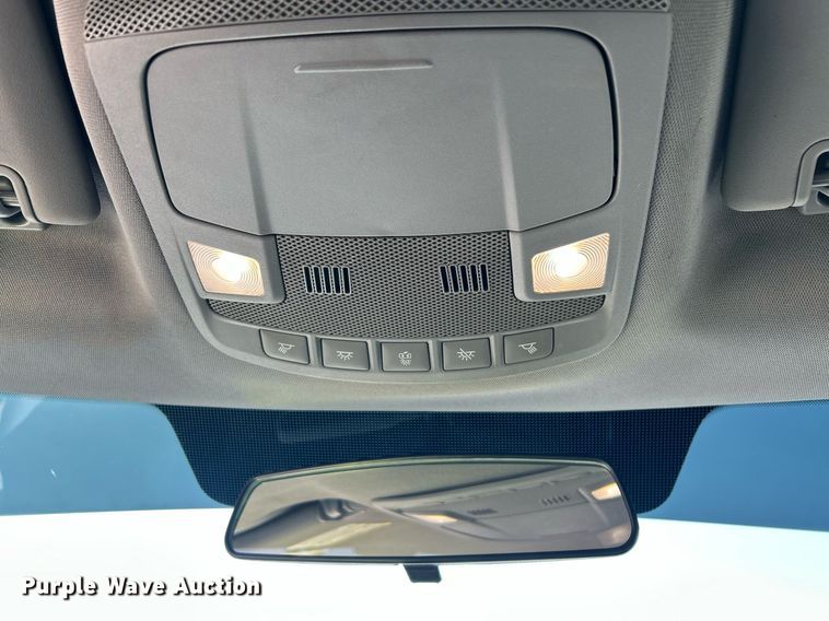 image for item EX9257 2017 Ford F250 Super Duty XL utility bed pickup truck