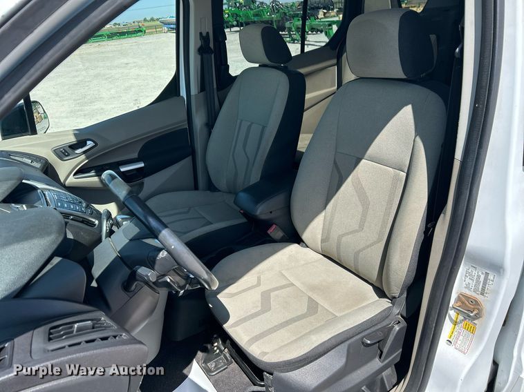 image for item EX9258 2016 Ford Transit Connect van