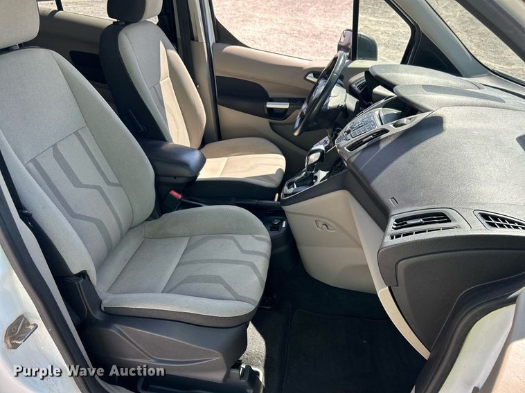 image for item EX9258 2016 Ford Transit Connect van