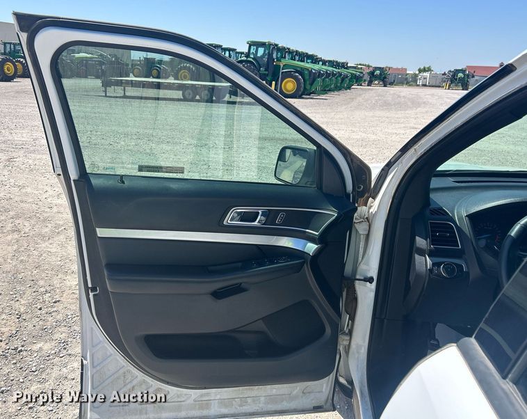 image for item EX9259 2017 Ford Explorer XLT SUV