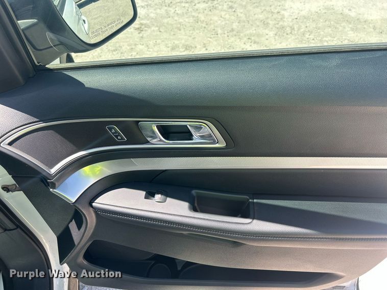 image for item EX9259 2017 Ford Explorer XLT SUV