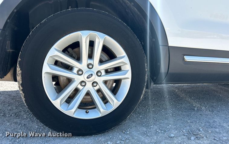 image for item EX9259 2017 Ford Explorer XLT SUV