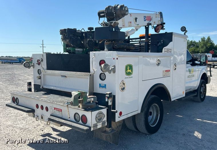 image for item EX9260 2016 Ford F350 Super Duty utility / service truck