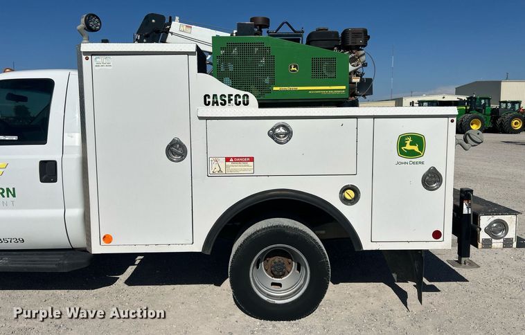 image for item EX9260 2016 Ford F350 Super Duty utility / service truck