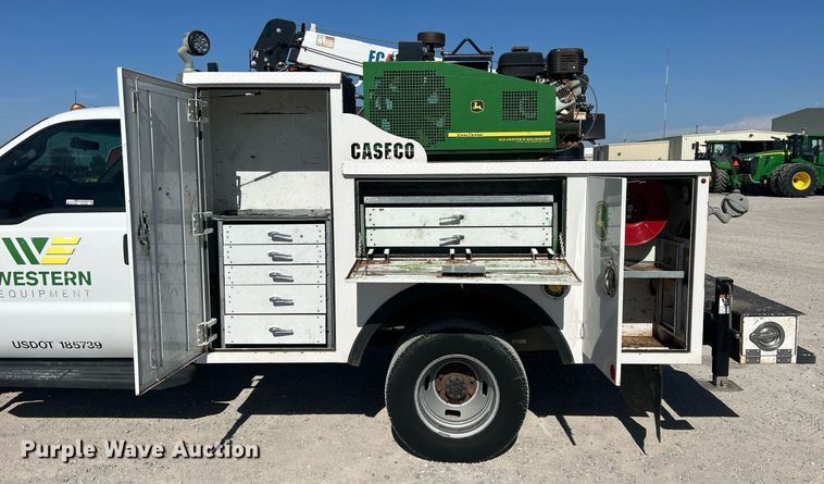 image for item EX9260 2016 Ford F350 Super Duty utility / service truck