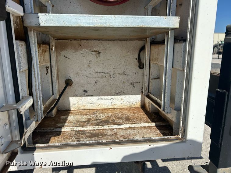 image for item EX9260 2016 Ford F350 Super Duty utility / service truck