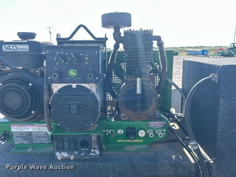 image for item EX9260 2016 Ford F350 Super Duty utility / service truck