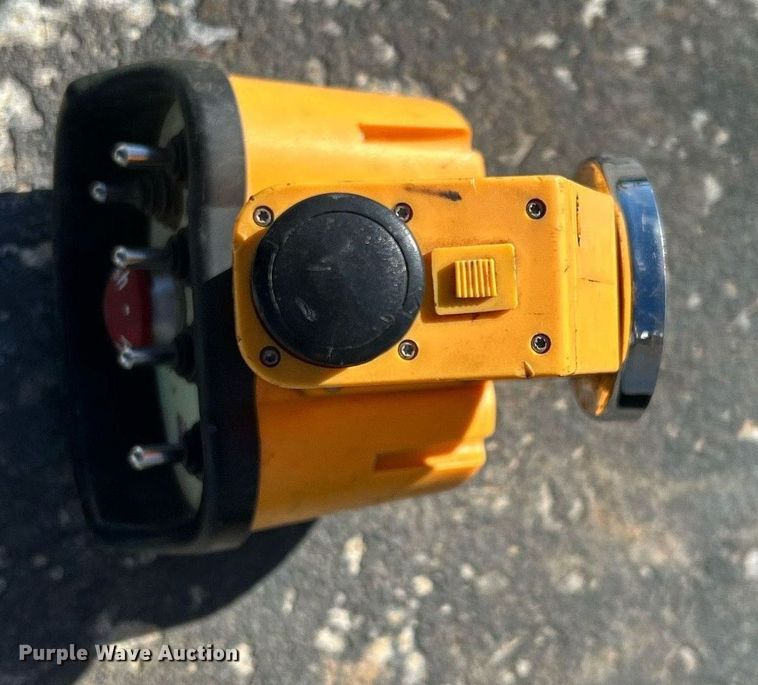 image for item EX9260 2016 Ford F350 Super Duty utility / service truck