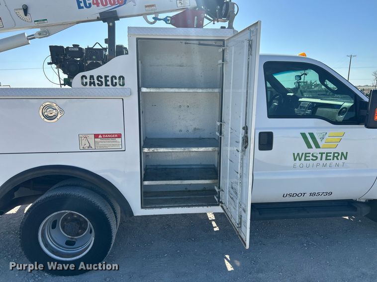 image for item EX9260 2016 Ford F350 Super Duty utility / service truck