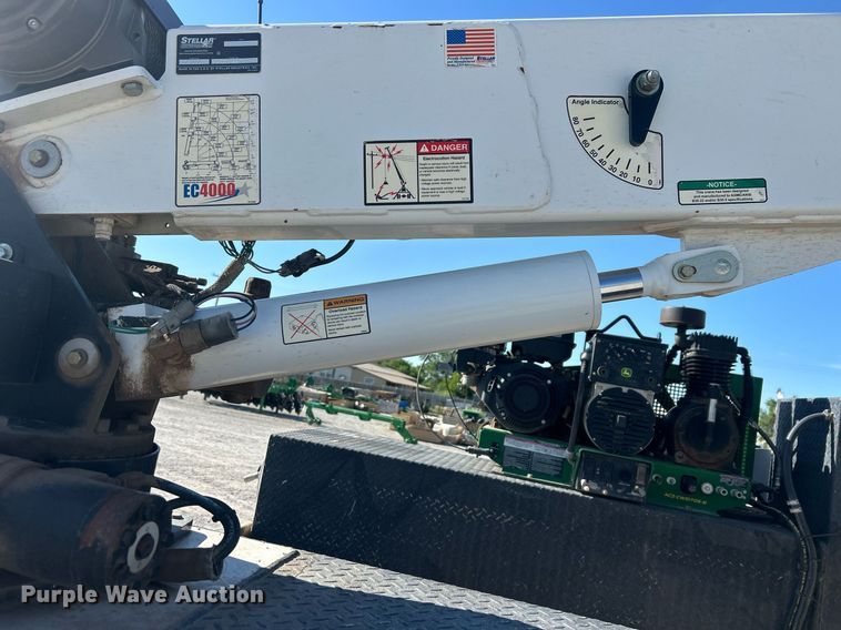 image for item EX9260 2016 Ford F350 Super Duty utility / service truck