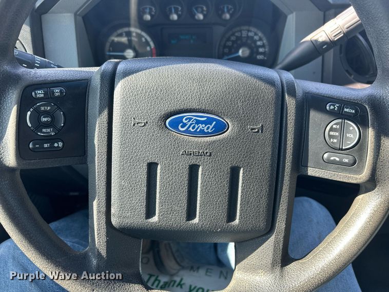 image for item EX9260 2016 Ford F350 Super Duty utility / service truck