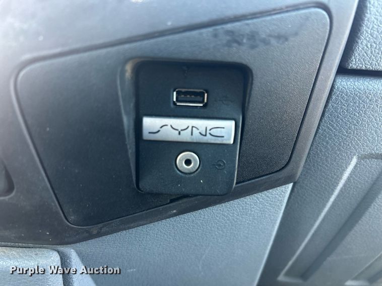 image for item EX9260 2016 Ford F350 Super Duty utility / service truck