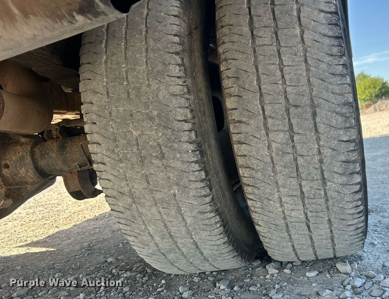 image for item EX9260 2016 Ford F350 Super Duty utility / service truck