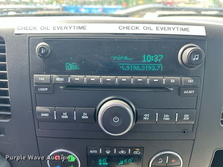 image for item EX9262 2010 Chevrolet Silverado 1500 Crew Cab pickup truck