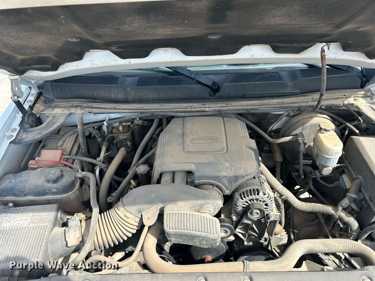 image for item EX9262 2010 Chevrolet Silverado 1500 Crew Cab pickup truck