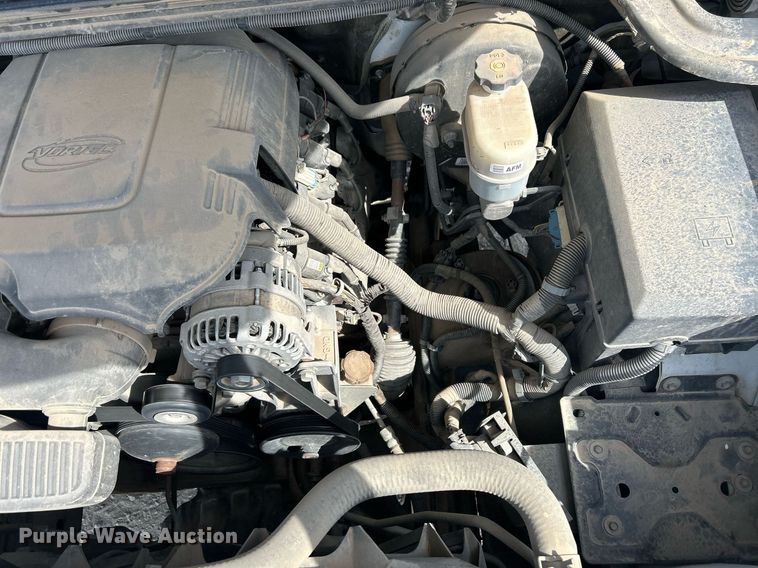 image for item EX9262 2010 Chevrolet Silverado 1500 Crew Cab pickup truck